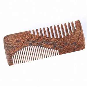 Peigne à cheveux artisanal en bois avec manche, pour usage en salon, en provenance d'Inde, vente en gros de peignes en bois pour usage commercial - Product Image 1