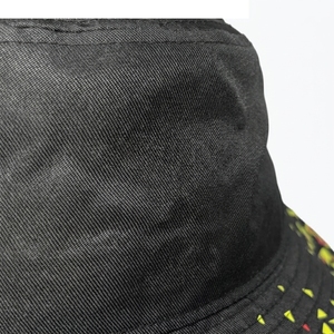 Sombrero de Pescador Negro Unisex al por Mayor con Patrón Geométrico Amarillo y Rojo, Sombrero Casual para Adultos de Primavera/Verano - Product Image 5