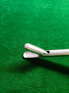 Pinzas de Acero Inoxidable Laparoscópicas de 12 mm x 450 mm, Instrumentos Quirúrgicos Reutilizables y Autoclavables Manualmente de Mahfooz Instruments - Product Image 3