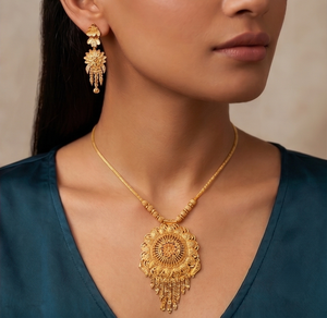 DivyoGold Plated Flower Pendant Necklace Set Women's Classic Style Snake <b>Chain</b> Tassel Jewelry Alloy Wedding Everyday Wearing All - Product Image 3