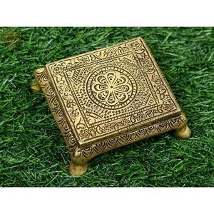 Hecho a mano 3 pulgadas tradicional Pooja Chowki en latón pequeño artículo de decoración del hogar - Product Image 2