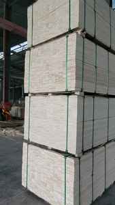 Fomex LVL E2, Revestimiento Artificial Moderno para Interiores de Hotel, Núcleo de Eucalipto, Tamaño Mixto 11-120mm, Personalizado - Product Image 2