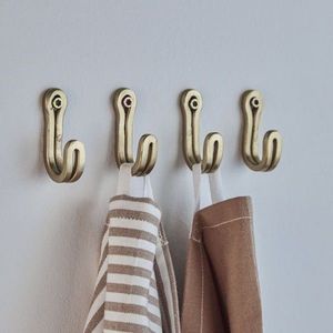 Elegant Metal Wall <b>Hook</b> Stylish <b>Decorative</b> Hanger For <b>Coats</b> Hats Scarves Bags And Home Decoration - Product Image 1