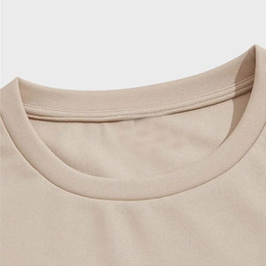 Ensembles de mode pour hommes : Nouveaux ensembles décontractés 2 pièces été 2025 – Polo et short de haute qualité - Product Image 3