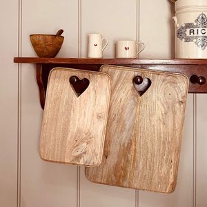 Tabla de Cortar de Madera Rectangular con Asa, Acabado Natural - Product Image 5
