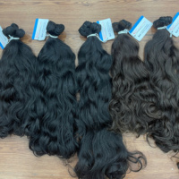 Fournisseurs de cheveux humains vietnamiens, cheveux vierges ondulés et bouclés, mèches de cheveux vierges, cuticules alignées, couleur naturelle
