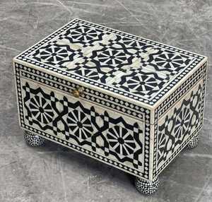 Caja grande de joyería de hueso tallada a mano, caja decorativa para guardar joyas, caja organizadora de joyas de calidad para el hogar, caja organizadora de joyas para mesa. - Product Image 3