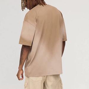 T-shirt Ringer Homme en Coton 100% de Qualité Supérieure, Coupe Ample, avec Logo Sérigraphié Personnalisé, Effet Délavé Soleil et Lavage Stone Wash, Style Streetwear - Product Image 5