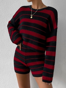 ชุดเสื้อสเวตเตอร์ถัก2ชิ้นสำหรับผู้หญิงชุดเสื้อสเวตเตอร์ถักแขนยาวและกางเกงขาสั้นสำหรับใส่ไปเลานจ์ - Product Image 5