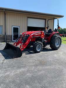 Tracteur à chenilles Massey Ferguson 2860E, moteur 25 CV pour travaux agricoles, caractéristiques pratiques, utilisation confortable, fiable - Product Image 5