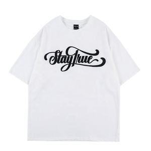 เสื้อเชิ้ตทรงหลวมสบายๆ ให้ลุคที่ดูมีสไตล์อย่างง่ายดาย เนื้อผ้านุ่มสบาย และทรงทันสมัยสำหรับคนรักแฟชั่นในชีวิตประจำวัน - Product Image 1