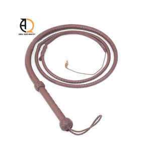 Fouet de combat professionnel en cuir - Product Image 2