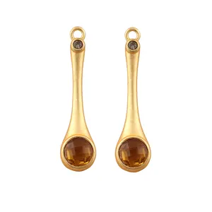 황수정 보석 귀걸이 라운드 모양 및 콜레트 설정 보석 여성 귀걸이 황동 금도금 보석 모드 조야스 E-1435