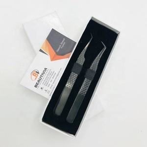แหนบต่อขนตาแบบมืออาชีพ MOQ ต่ำ รับทำโลโก้  ด้ามจับเพชรพลาสม่าสีดำ สแตนเลสสตีล ยี่ห้อ Beautivia International - Product Image 6
