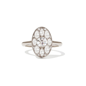 Anillo Art Deco de Oro Amarillo de 14K con Diamantes Cultivados en Laboratorio en Forma Ovalada - Product Image 3