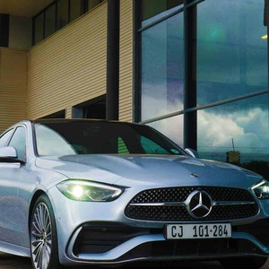 Mercedes Classe C Berline Premium : Performances Fiables, Confort Optimal, Prête à l'Exportation – Meilleure Offre Actuelle - Product Image 3