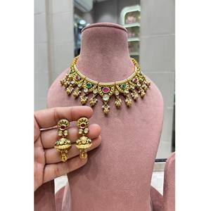 Elegante Conjunto de Collar Gargantilla de Moissanita Chapado en Oro con Pendientes, Joyería Tradicional para Bodas para Mujer - Product Image 1