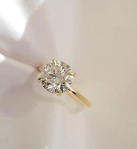 Anillo de Moissanita de Corte Redondo de Lujo, Anillo de Compromiso Solitario de Oro Sólido de 14K, Joyería Fina Clásica al por Mayor - Product Image 1