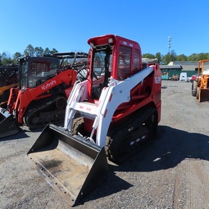 รถตักล้อยางขนาดกะทัดรัด Takeuchi TL150 สร้างขึ้นเพื่อเพิ่มประสิทธิภาพการทำงานในโครงการก่อสร้างและเกษตรกรรม - Product Image 3