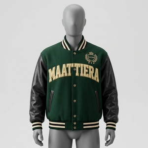 MAATTIERA Veste verte pour homme avec manches en cuir, logo brodé, style preppy, vêtements d'automne - Product Image 1