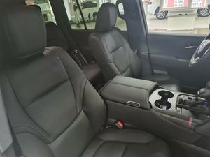 ตำนานโตโยต้าแลนด์ครุยเซอร์ 300 |   LC300 รถเอสยูวีสุดหรู |   รถ 7 ที่นั่ง ขับเคลื่อน 4 ล้อ |   เครื่องยนต์เทอร์โบคู่ |   ภายในระดับพรีเมียม |   คุณภาพส่งออก - Product Image 3