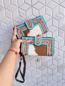 Cartera tallada a mano con diseño occidental, borde de embrague con cuero de piel de vaca de color turquesa, billetera multiusos - Product Image 5