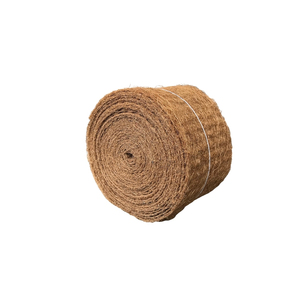 Bande de fibre de coco écologique pour la protection des troncs d'arbres et la rétention de l'humidité dans les environnements extérieurs - Product Image 1