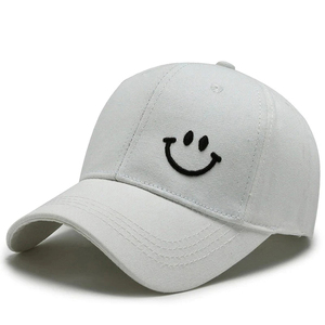 Casquette de baseball haut de gamme offrant un confort respirant, un ajustement réglable et un aspect élégant pour une utilisation quotidienne en extérieur. - Product Image 6