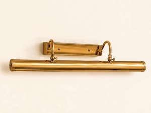 Dispensador de Jabón de Manos Aesop, Botella de Vidrio, Diseño Minimalista, Ecológico, para Uso en el Baño - Product Image 2