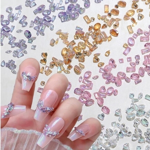 50 piezas/bolsa de diamantes de imitación para decoración de uñas, con forma de mini circonita, efecto <span class=keywords><strong>aurora</strong></span>, translúcidos, color coñac, formas mixtas y diamantes afilados, para manicura - Product Image 5