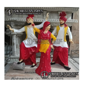 Estatua Tradicional Punjabi de Fibra de Sardar/Sardarni para Decoración de Bodas y Hogar, Color y Tamaño Personalizables - Product Image 1