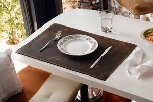 Sets de table en cuir véritable essuyables, résistants à la chaleur et aux taches, en cuir de vachette, pour la restauration commerciale LPM-0019C - Product Image 6