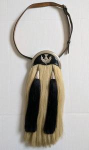 Nueva llegada: Bolsa de gaita de cajón (sporran) con acabado antiguo y cabeza de ciervo, con cantle de cuero y metal. Venta al por mayor disponible. - Product Image 5