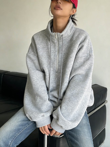 26AW Tendencia en Artículos para el Hogar, Nuevo Estilo de Invierno, Top de Mujer con Media Cremallera y Cuello Redondo, Premium, Casual, Holgado, Color Sólido, Manga Larga, Bordado - Product Image 5