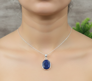 Colgante ovalado hecho a mano de plata de ley 925 con zafiro azul natural, regalo de joyería para mujer, diseño clásico minimalista - Product Image 2