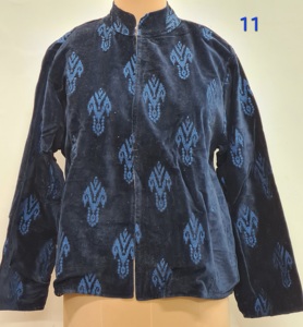 Veste en velours brodée Suzani en coton, faite à la main, de luxe, taille unique, modeste, unisexe, style ouzbek, dernière tendance britannique - Product Image 3