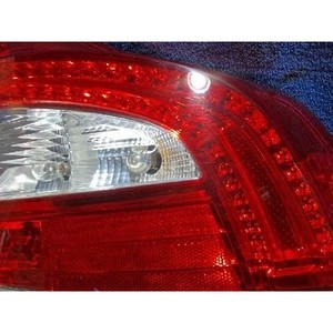 Feu arrière droit d'occasion OEM S80 2013-2016 31364292 - Product Image 2