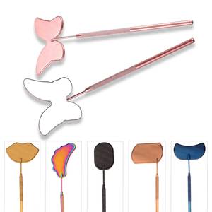 Miroir de maquillage mural grossissant de luxe avec poignée dorée et finition mate pour une application précise - Product Image 5