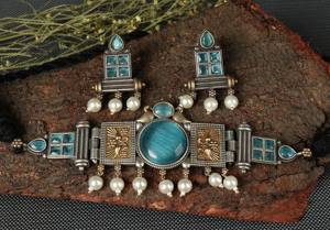 Conjunto de Collar Gargantilla Bohemio de Plata Oxidada y Chapado en Oro de Dos Tonos con Piedra Monalisa y Pendientes de Perlas para Mujer - Regalo de Boda - Product Image 3