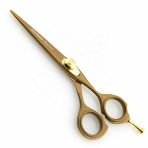 Tijeras de Peluquería Profesionales de Acero Inoxidable Japonés 420 de 5.5 Pulgadas para Diestros con Filo Afilado y Mango Mediano - Product Image 2