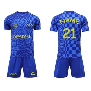 Conjuntos de camisetas de fútbol personalizadas por sublimación, diseño de uniforme de fútbol colorido en negro y amarillo para hombre - Product Image 2
