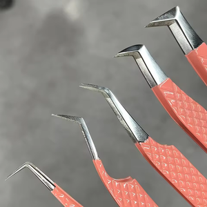 Pinzas de Aislamiento Puntiagudas de Acero Inoxidable DE3 de 90 Grados con Punta Dentada y Logotipo Personalizado para Extensión de Pestañas en Pakistán - Product Image 1