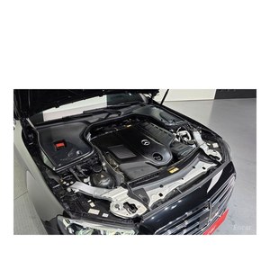 Mercedes-Benz E450 4MATIC Exclusive Clase E 2021 con Volante a la Izquierda, Caja de Cambios Automática, Cámara Trasera, 65,000 km - Product Image 6