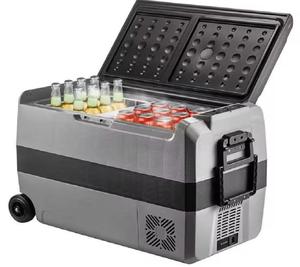 Enfriador Portátil con Ruedas y Portavasos Integrado en Oferta - Product Image 1