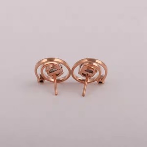 <b>Rose</b> Gold Manufactured Luxury Moissanite Round Cut Diamond Earrings for Women Certified Sustainable Fine Available For Sale - Product Image 6