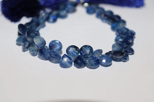 Cuentas facetadas en forma de corazón de cianita, 6mm, 8 pulgadas, gotas de corte lateral facetadas, cuentas al por mayor para la fabricación de joyas - Product Image 2