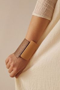 Stylish Spiral Wooden <b>Bangle</b> <b>Bracelet</b> for Women Boho Vintage Daily Wear Party Festive Polish Finished Fashion Jewelry Hand Cuff - Product Image 5