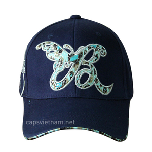 Casquette de baseball en jean délavé, style vintage, avec patch en caoutchouc personnalisé, modèle Dad Hat, fabriquée en usine ODM au Vietnam - Product Image 2