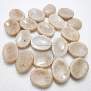 Venta al por mayor Crema Piedra Lunar Piedras Naturales Cristal Artesanía Regalo Rocas Minerales Gemas Feng Shui Jade Piedra Terapia - Product Image 1
