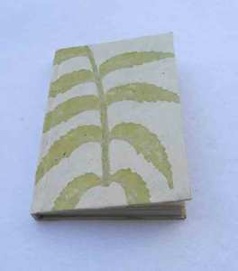 Cuaderno de Tapa Dura para Negocios y Oficina, Hecho a Mano con Papel de Cáñamo con Impresión de Hojas Naturales en Toda la Superficie - Product Image 2